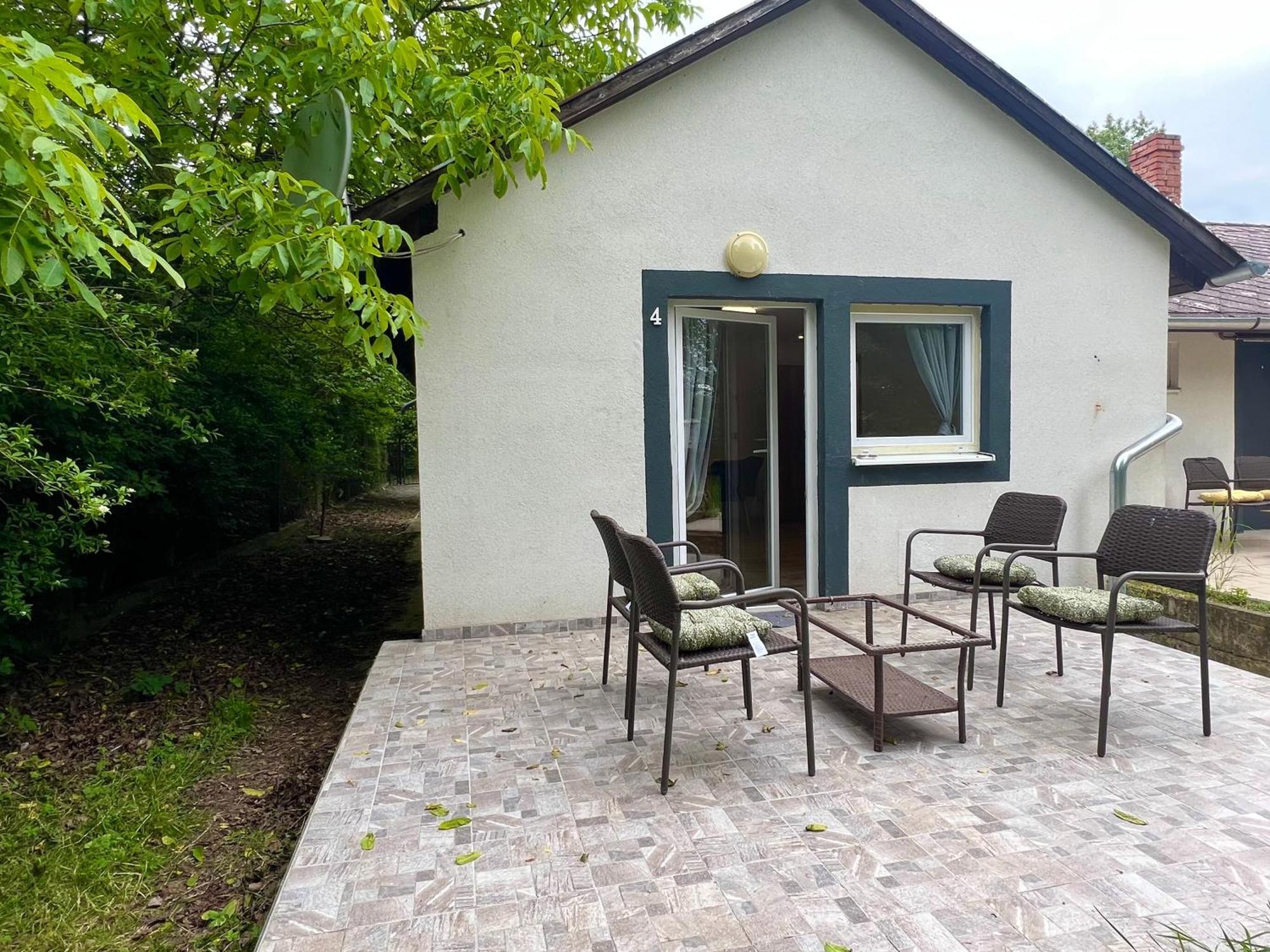Blue Coral F3 3 Bedroom And Living Room House With Garden Koszeg Exterior photo